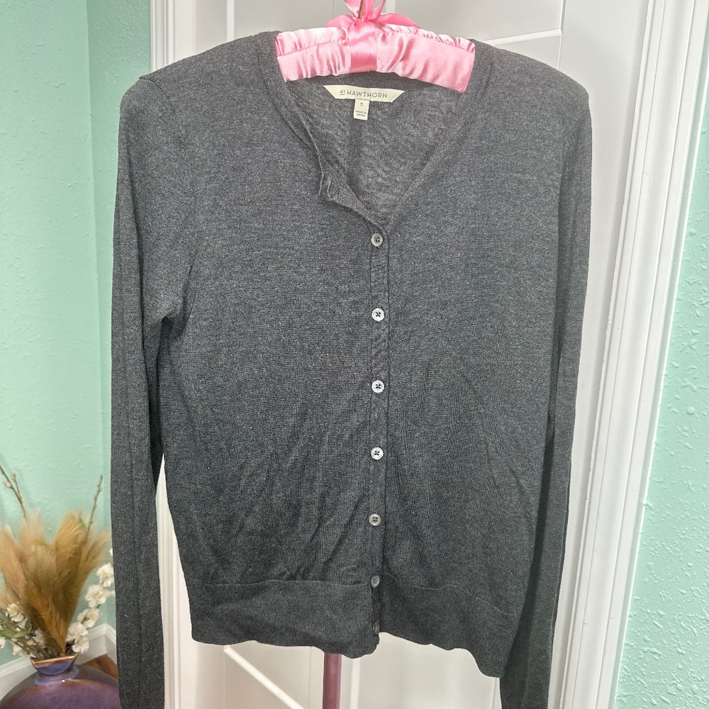 41 Hawthorn MEDIUM GRAY SWEATER silk blend preppy layer
